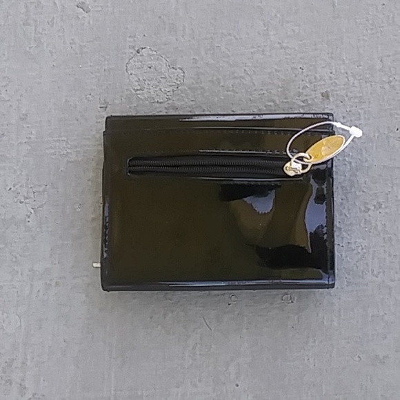 Wallet - Picture 2 of 5